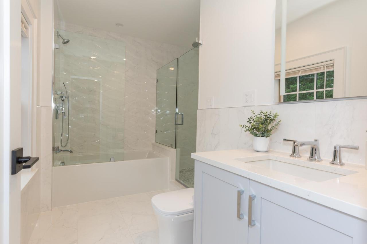 Villa Luxury Oceanfront Bayside Jewel à Quincy Extérieur photo