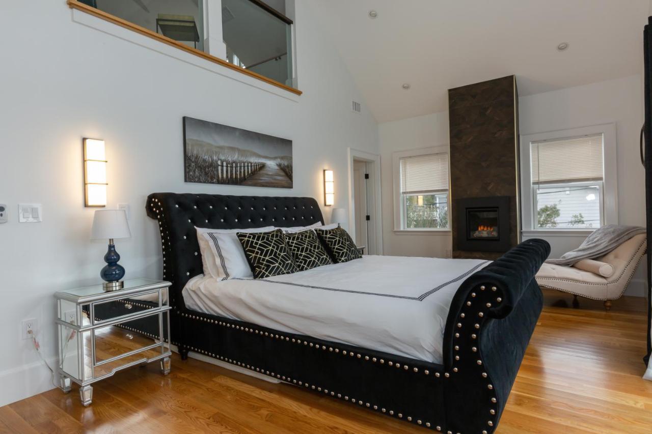 Villa Luxury Oceanfront Bayside Jewel à Quincy Extérieur photo