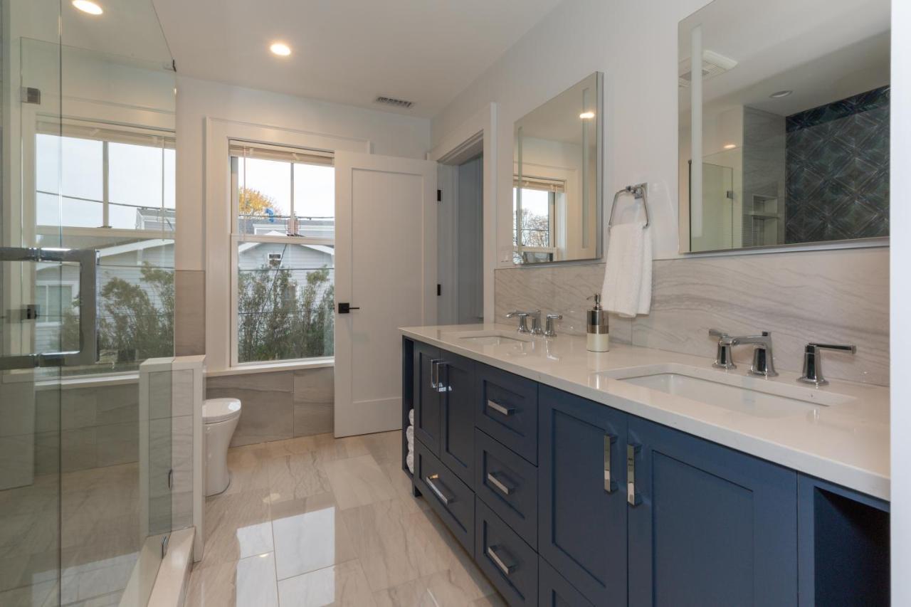 Villa Luxury Oceanfront Bayside Jewel à Quincy Extérieur photo