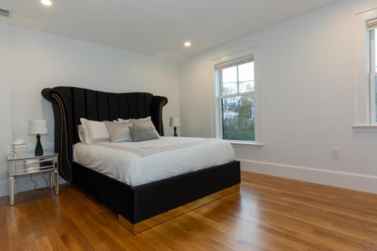 Villa Luxury Oceanfront Bayside Jewel à Quincy Extérieur photo