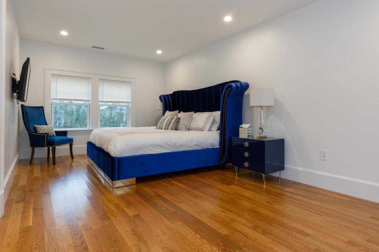 Villa Luxury Oceanfront Bayside Jewel à Quincy Extérieur photo